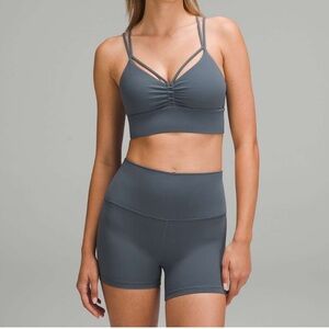 NEW Lululemon Sports Bra - Size 6, Oil Grey